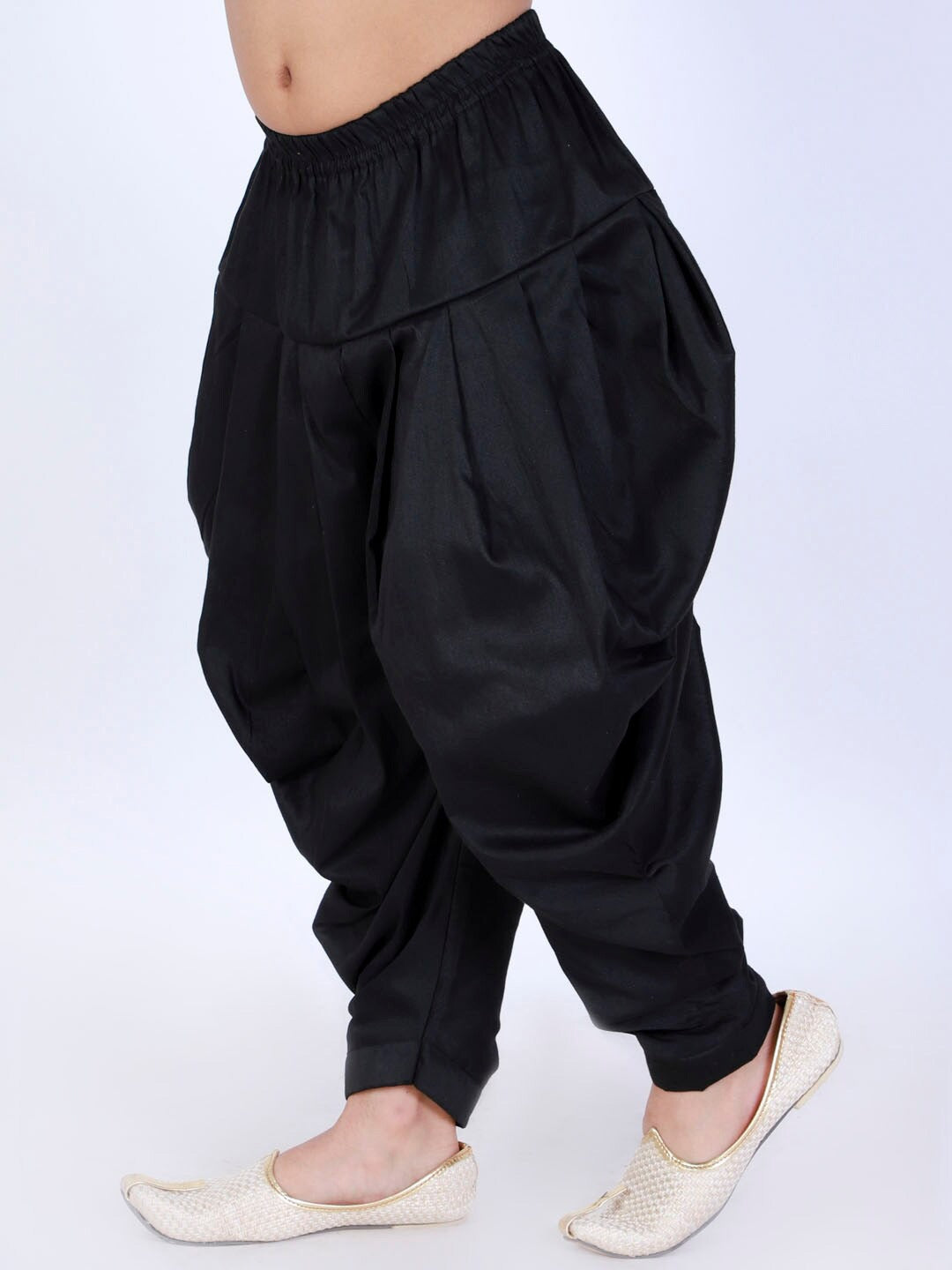 VASTRAMAY Boys Black Solid Dhoti Pants