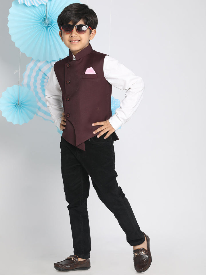 VASTRAMAY Boys Maroon Solid Satin Nehru Jacket