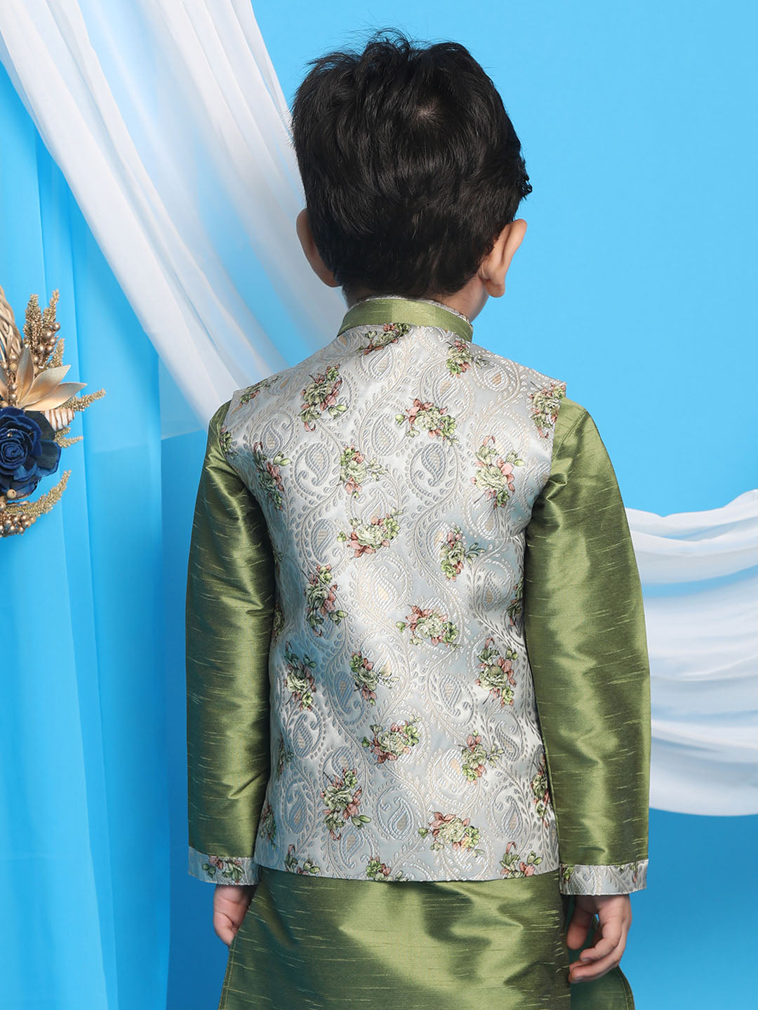 VASTRAMAY Boy's Grey & Green Printed Woven Nehru Jacket