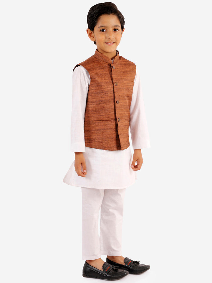 VASTRAMAY Brown Color Nehru Jacket And White Kurta Pyjama Baap Beta Set