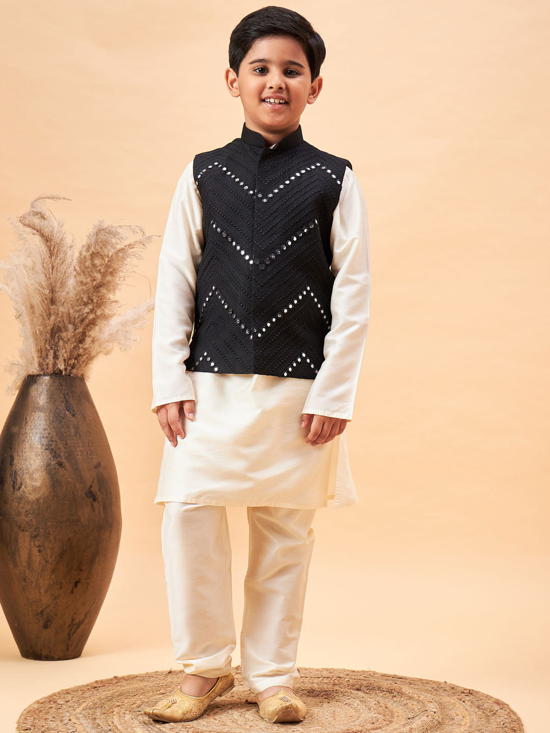 VASTRAMAY Boy's Black Mirror Work Jacket And Solid Kurta Pyjama Set