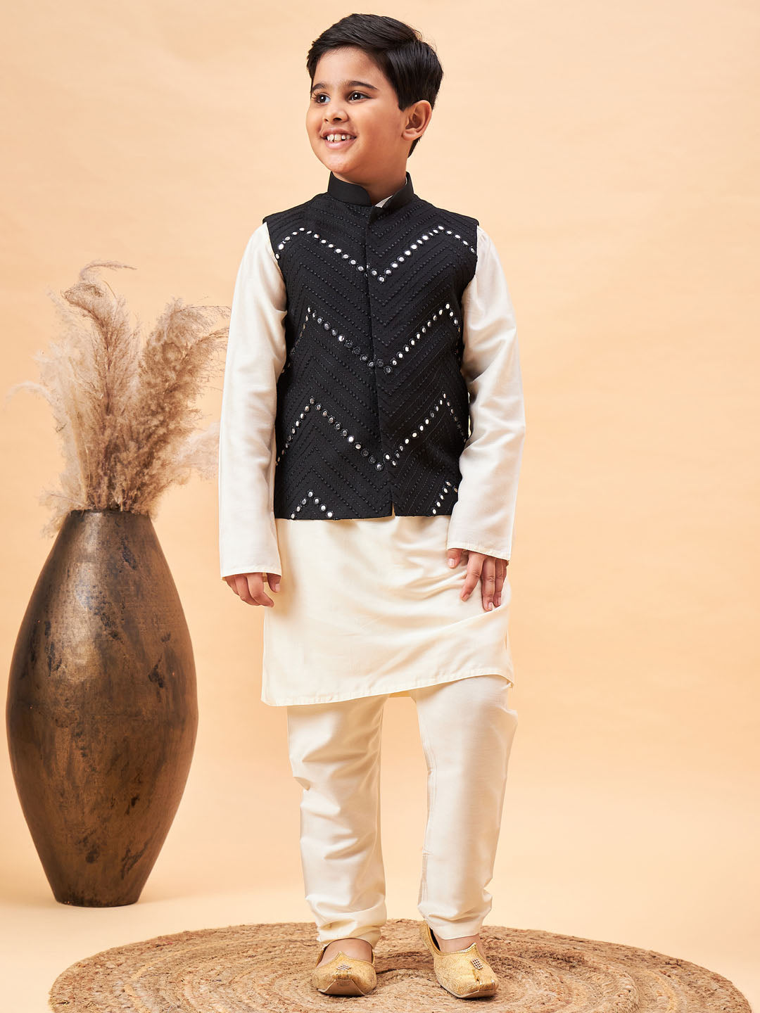 VASTRAMAY Boy's Black Mirror Work Jacket And Solid Kurta Pyjama Set