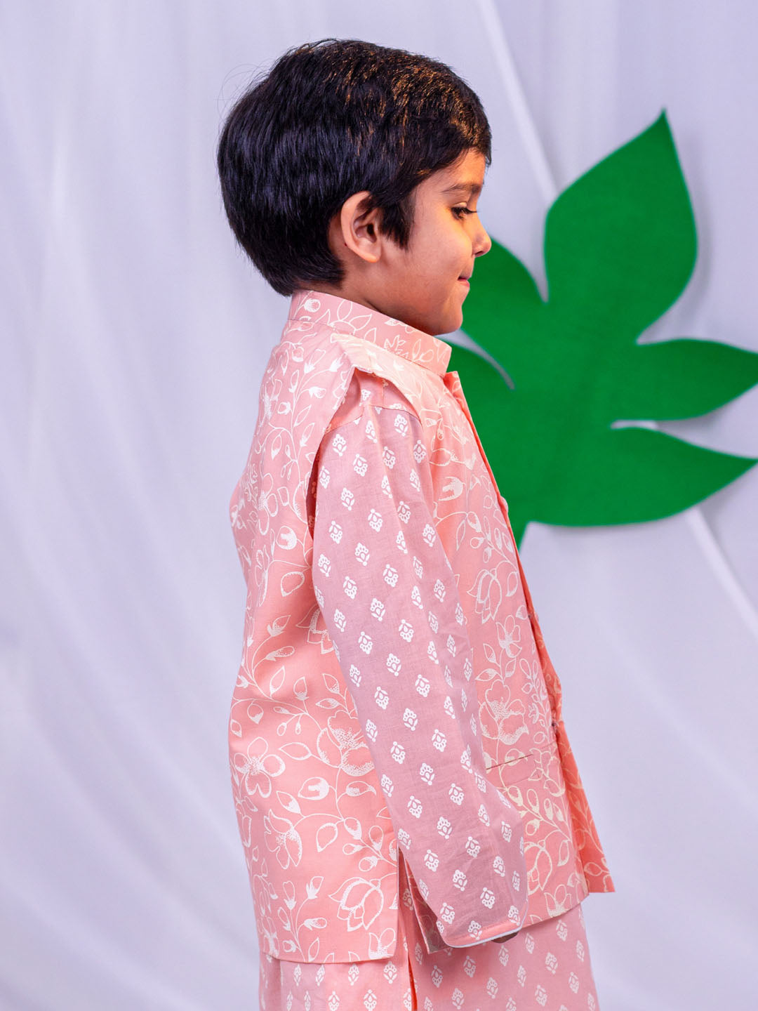 VASTRAMAY Boys' Peach Nehru Jacket