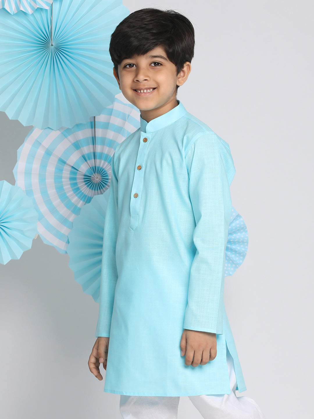 VASTRAMAY Boys Aqua Solid Kurta