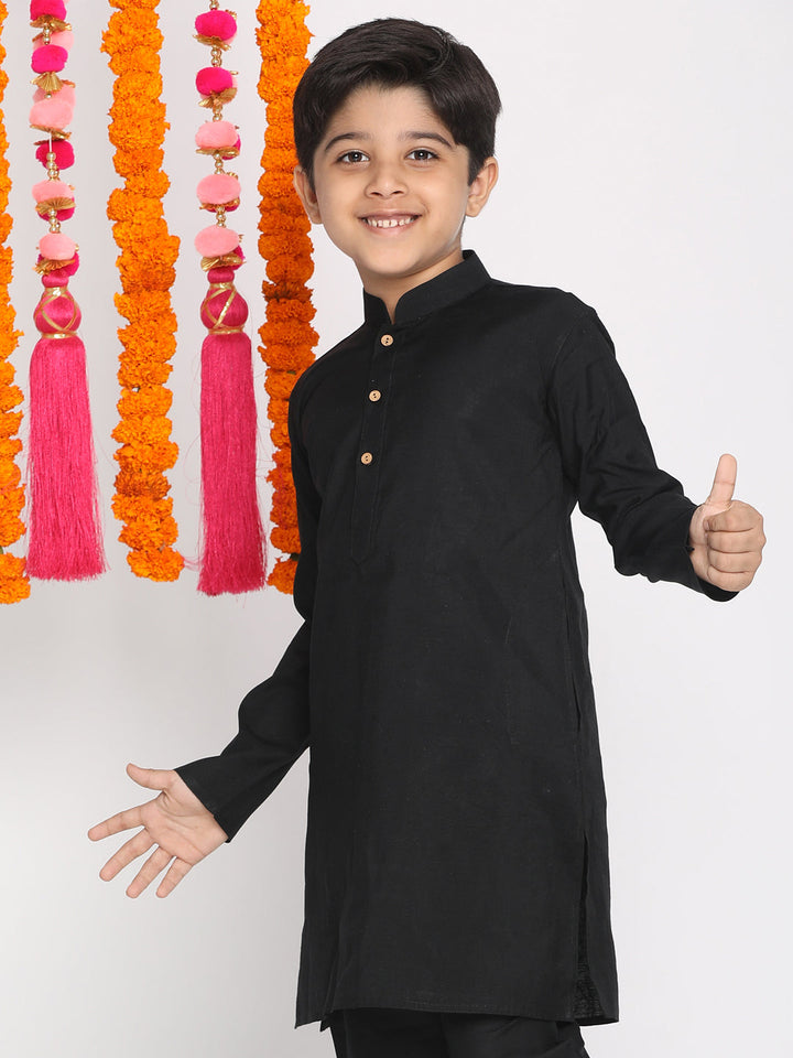 VASTRAMAY Boys Black Viscose Kurta