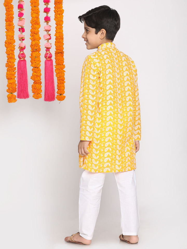 VASTRAMAY Boys Orange And White Kurta Pyjama Set