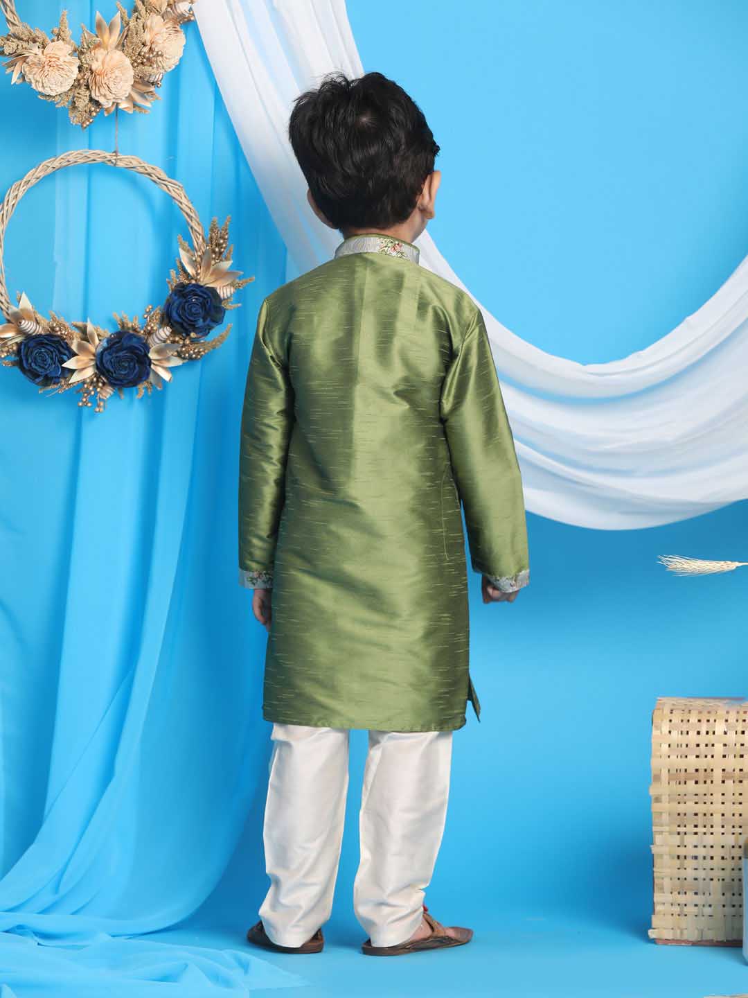 VASTRAMAY Boys' Green Cotton Silk Blend Kurta and Cream Pyjama Set