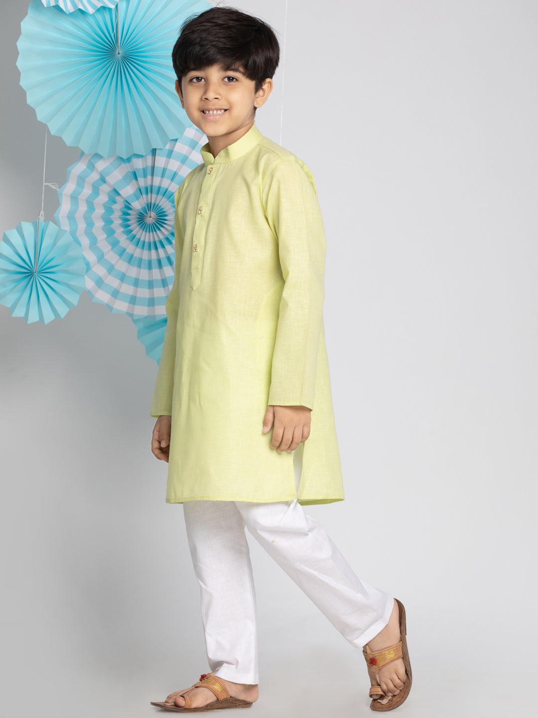 VASTRAMAY Boys' Green And White Kurta Pyjama Set