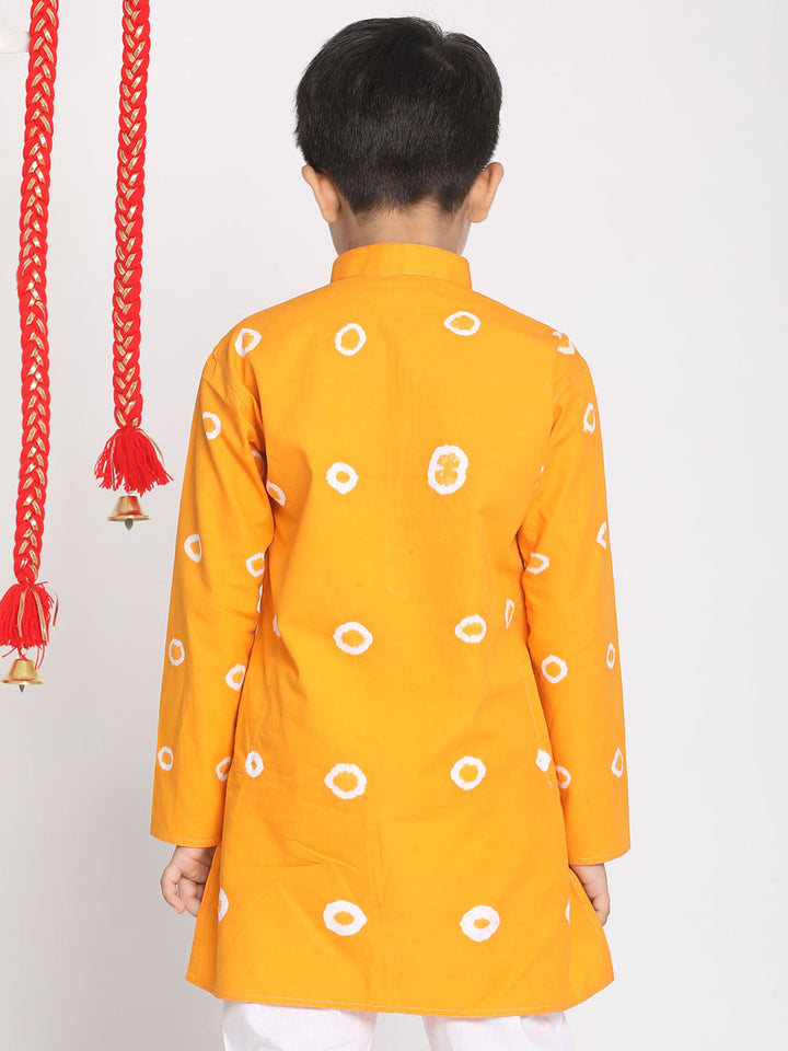 VASTRAMAY Orange Bandhni Print Kurta Baap Beta Set