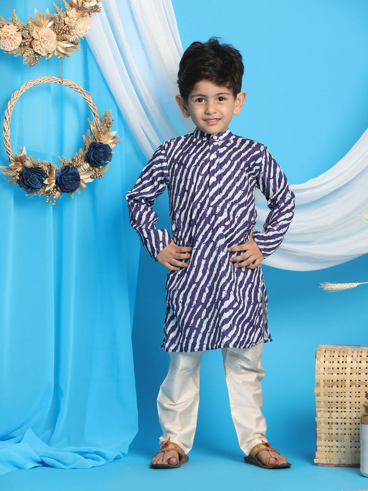 VASTRAMAY Boys' Navy Blue Printed  Kurta And Cream Pyjama Set