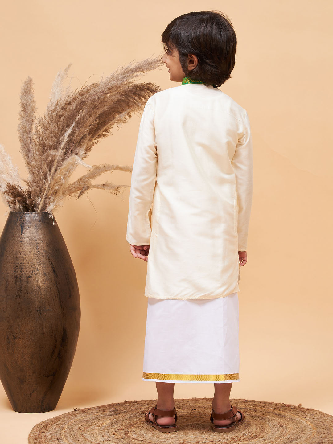 VASTRAMAY Boys' Green And White Kurta With Mundu Set