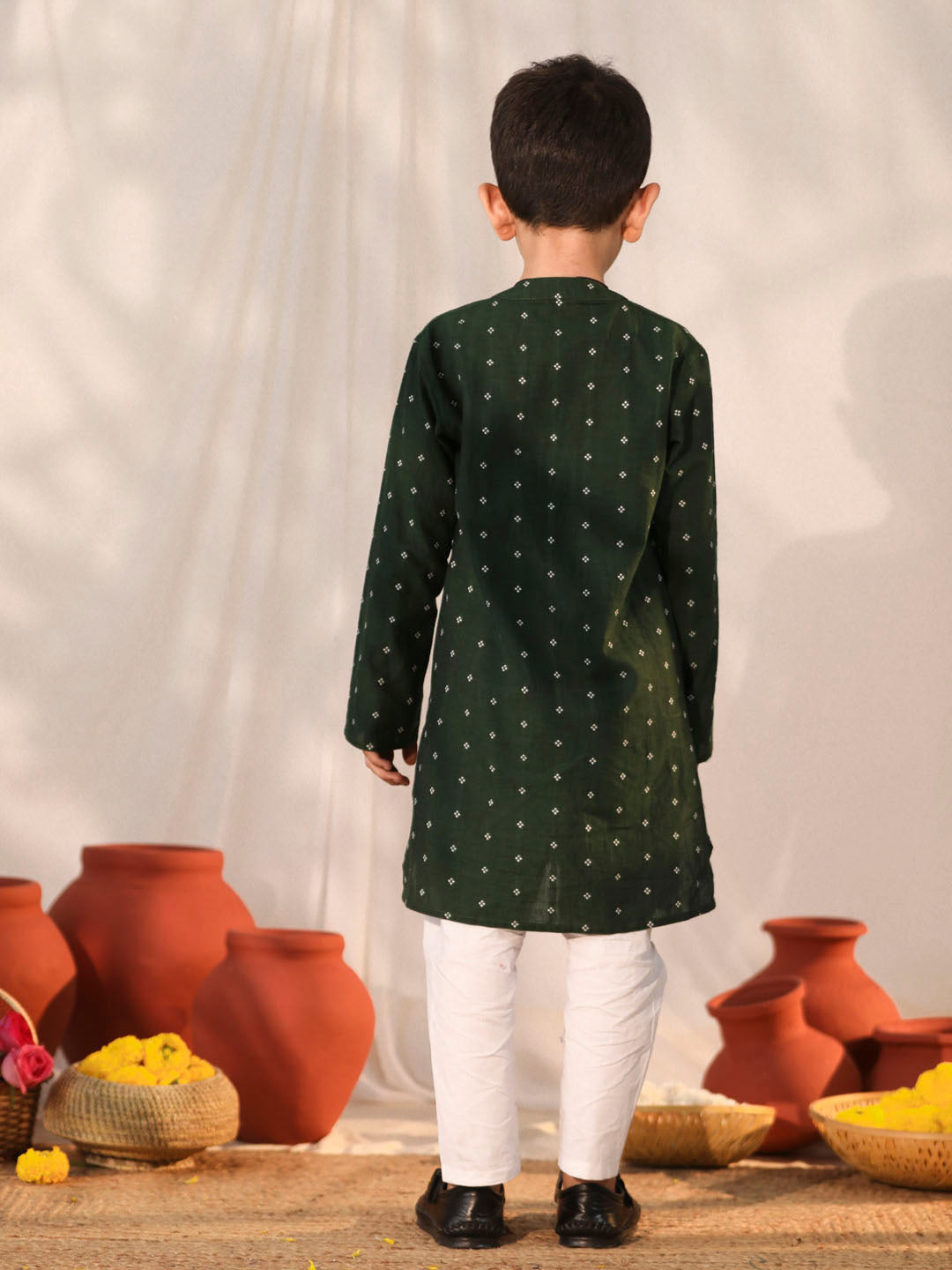 VASTRAMAY Boys' Bottle Green Kurta Pyjama Set