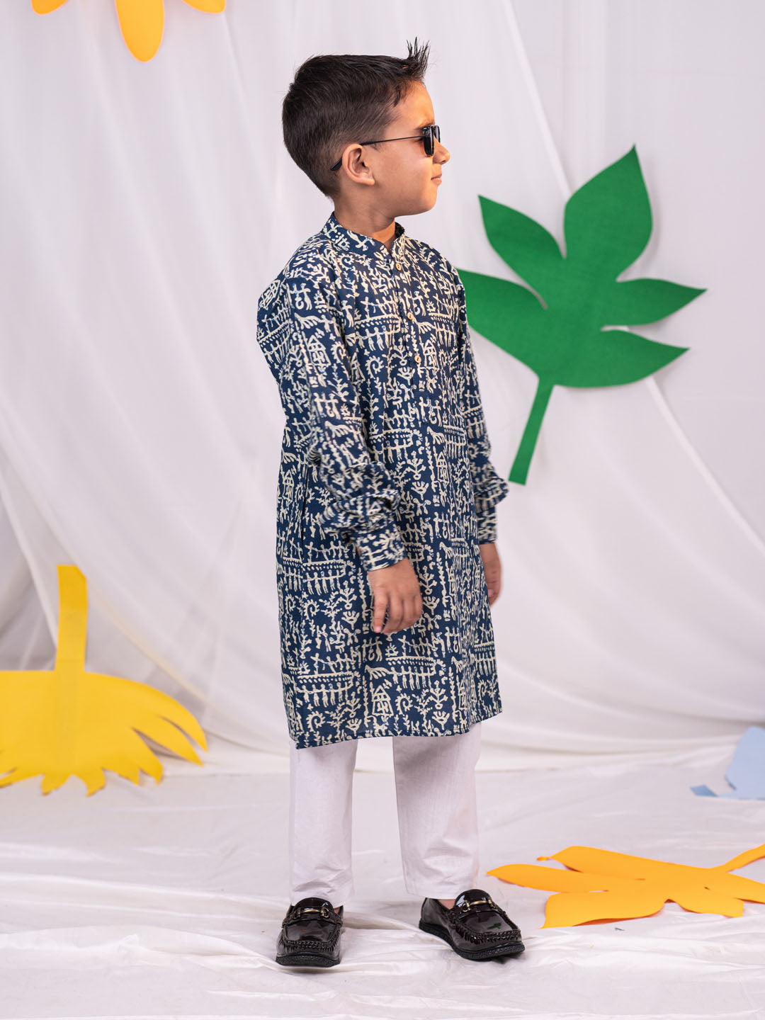 VASTRAMAY Boys' Tribals Print Ethnic Kurta Pyjama Set