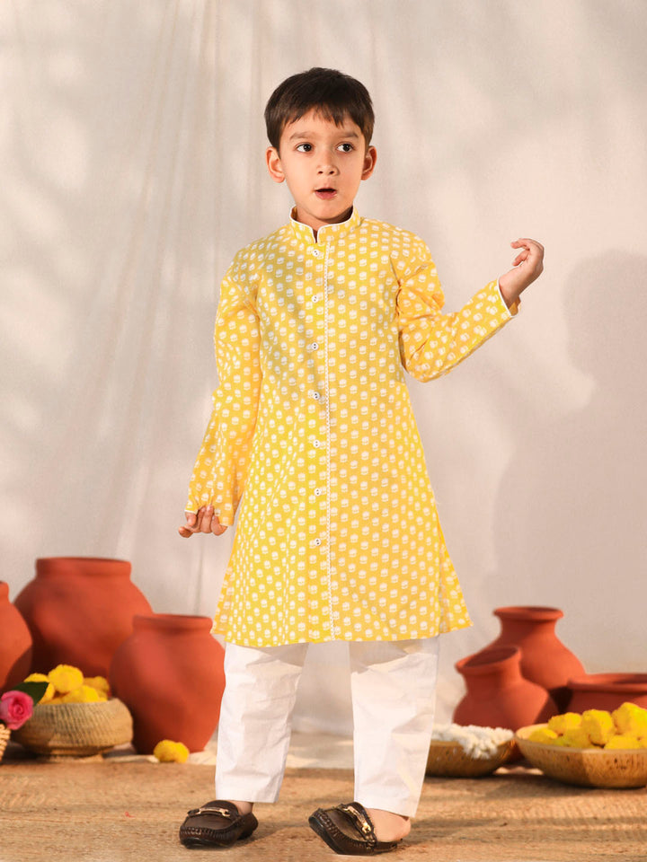 VASTRAMAY Boys' Yellow Kurta Pyjama Set