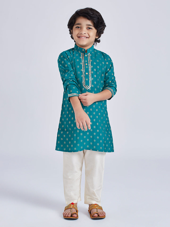 VASTRAMAY Boys' Green And Cream Kurta Pyjama Set