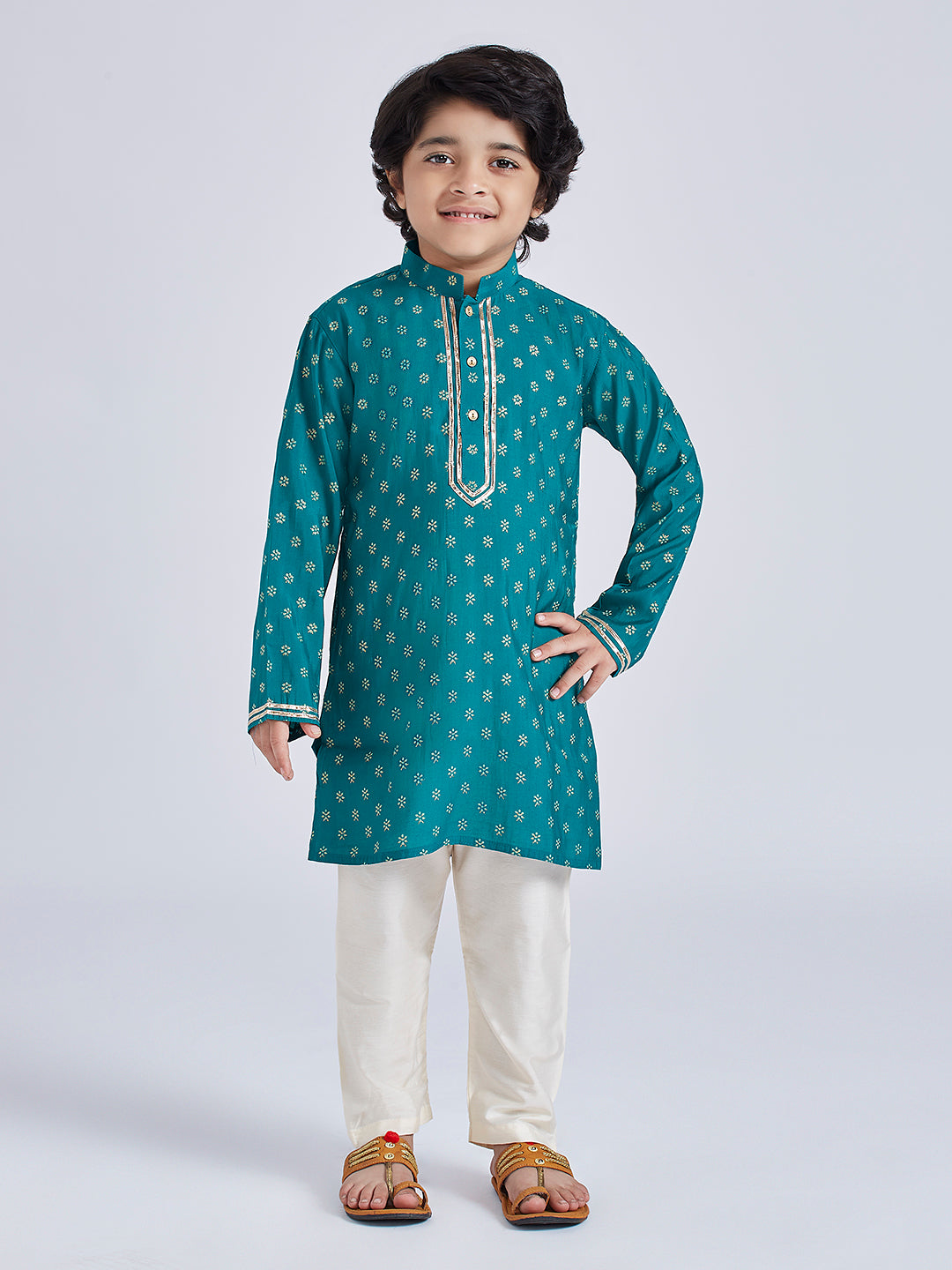 VASTRAMAY Boys' Green And Cream Kurta Pyjama Set