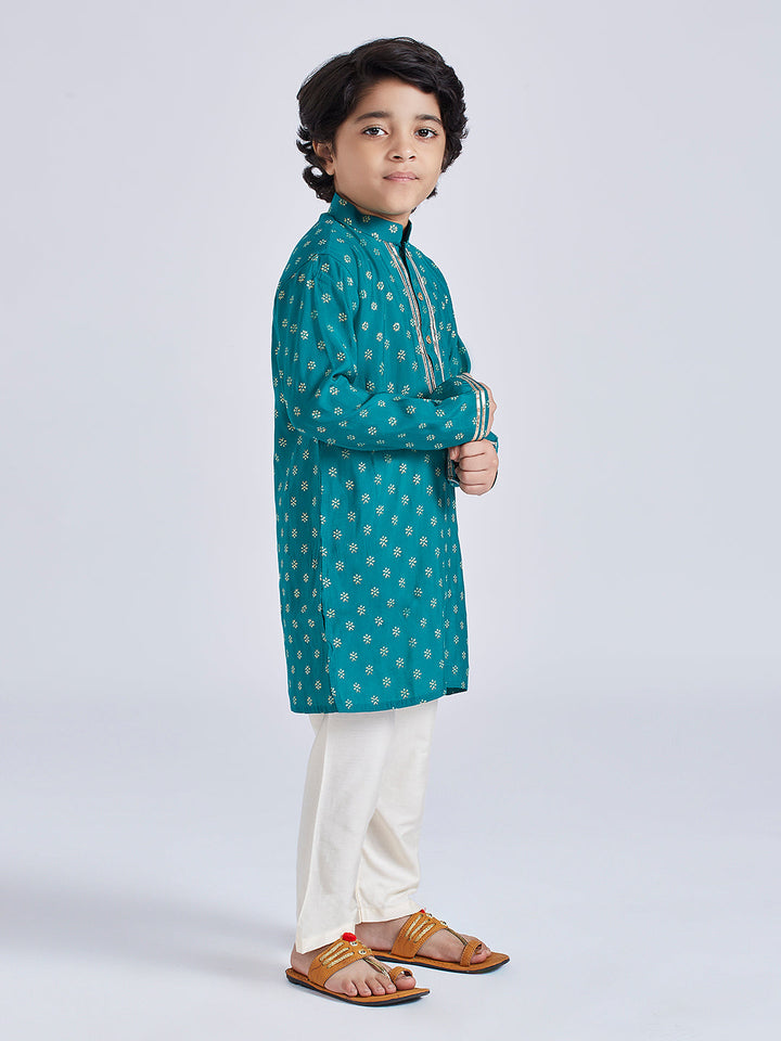 VASTRAMAY Boys' Green And Cream Kurta Pyjama Set