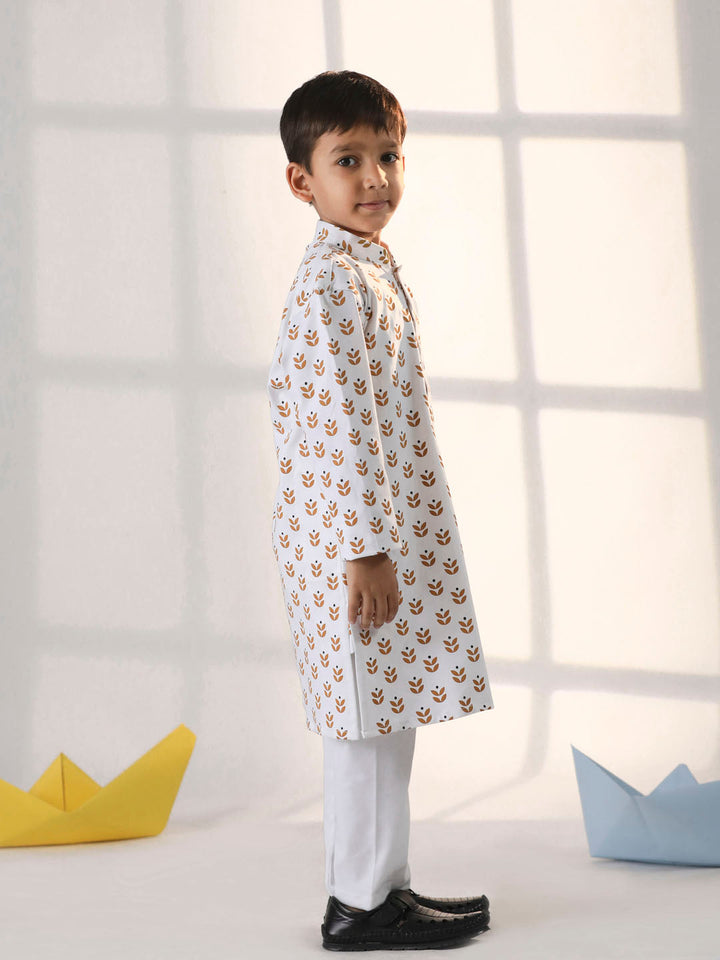 VASTRAMAY Boys' White Kurta