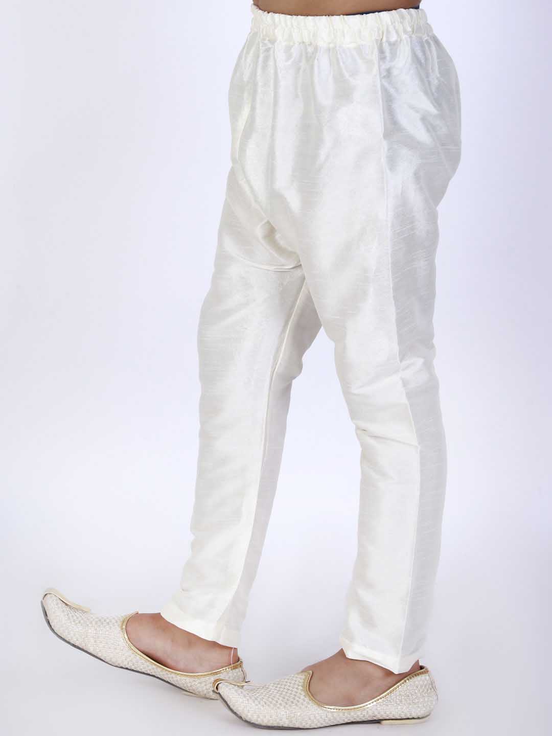 VASTRAMAY Boys Cream Solid Relax-Fit Pyjama