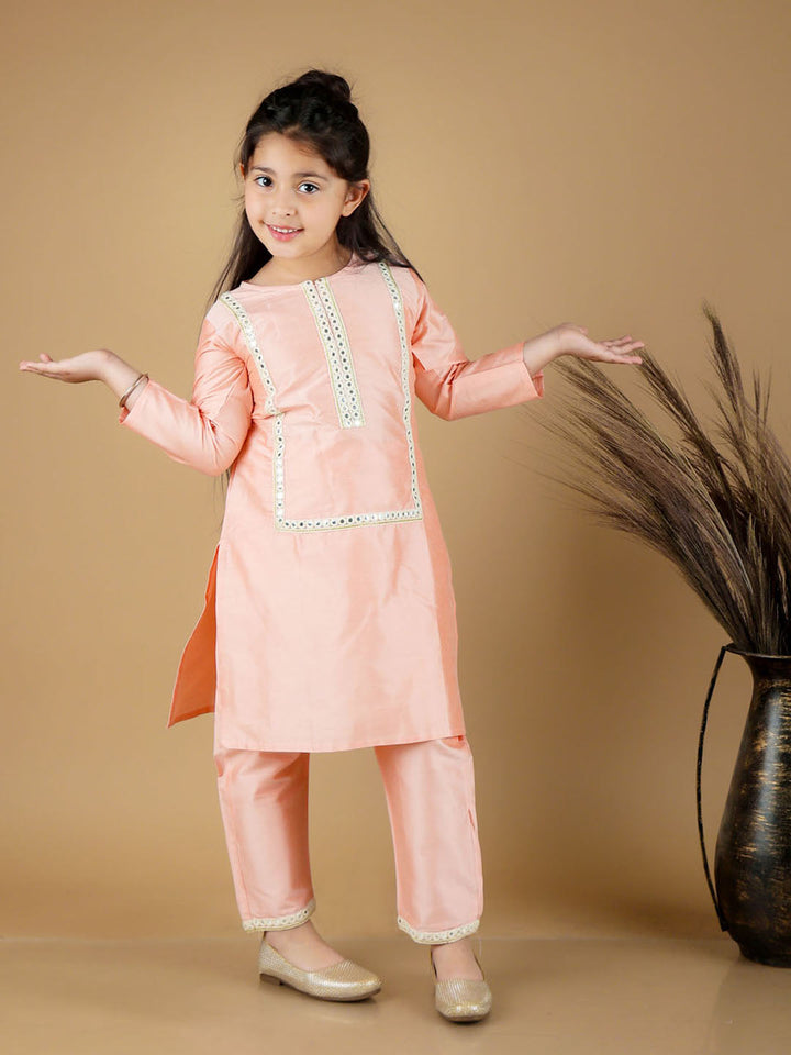 VASTRAMAY Girls' Pink Viscose Kurta Pant Set