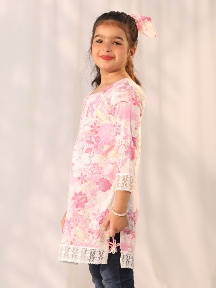 VASTRAMAY Girls' Pink Printed Kurta