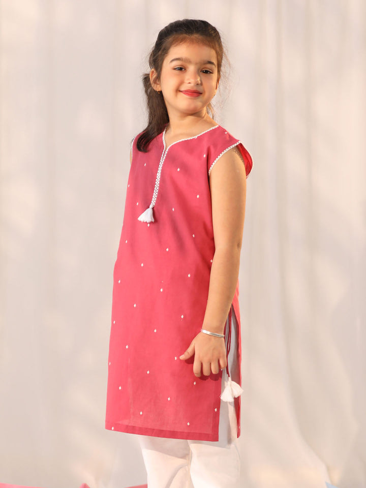 VASTRAMAY Girls' Pink Only Kurta