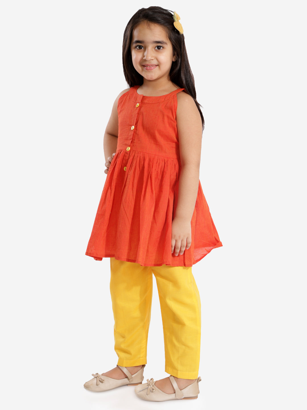 VASTRAMAY Girls' Handloom Cotton Kurta And Straight Pant Set