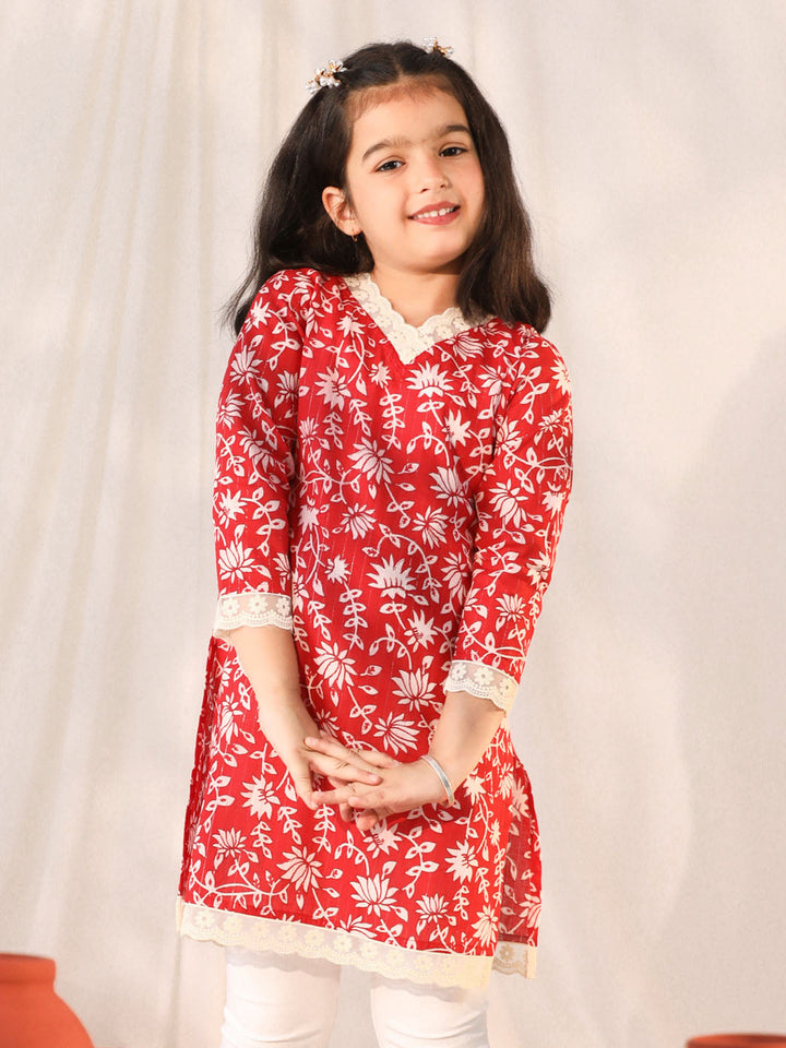 VASTRAMAY Girls' Red Only Kurta