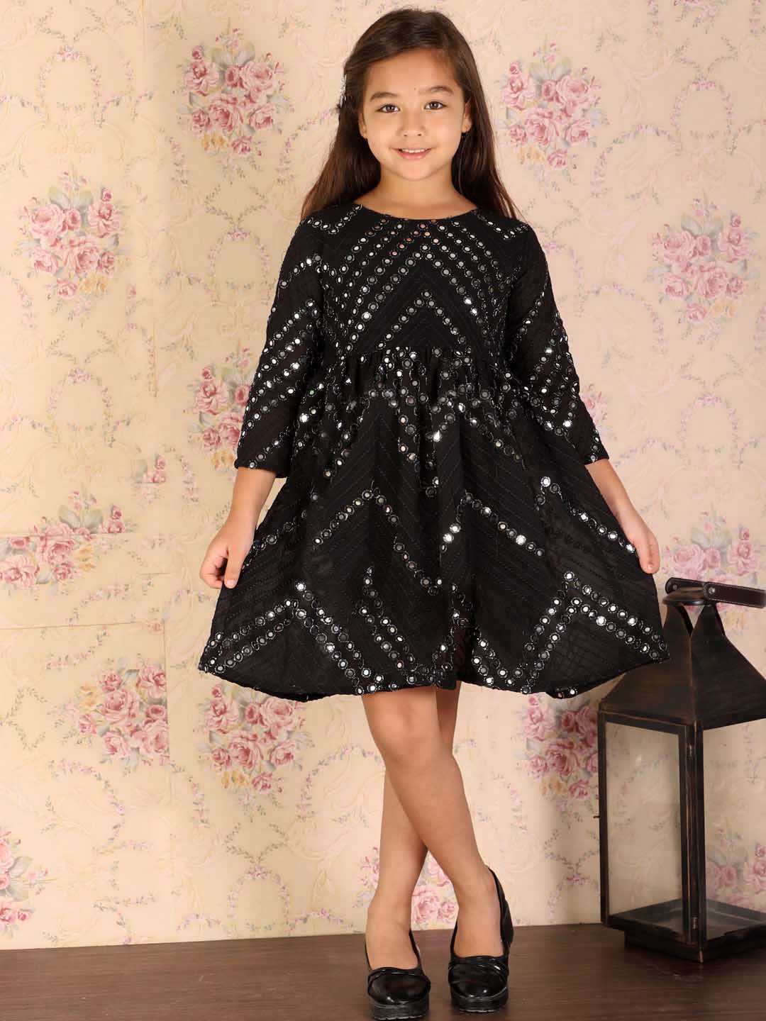 VASTRAMAY Girl's Black Mirror Kurta