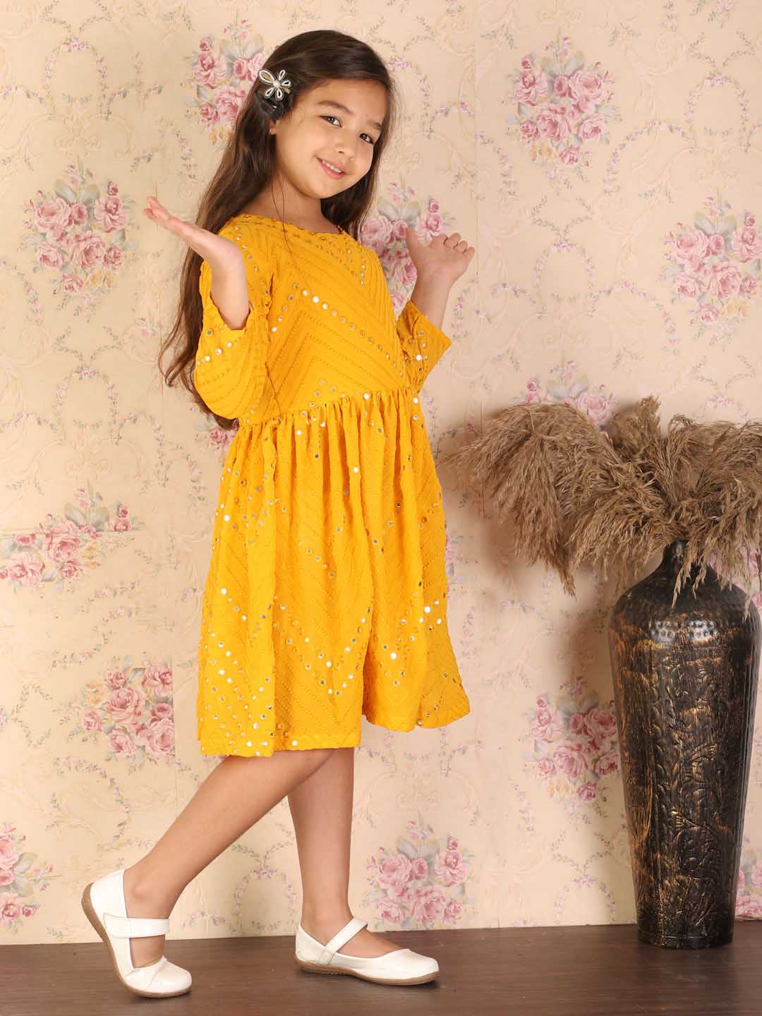 VASTRAMAY Girl's Yellow Mirror Kurta