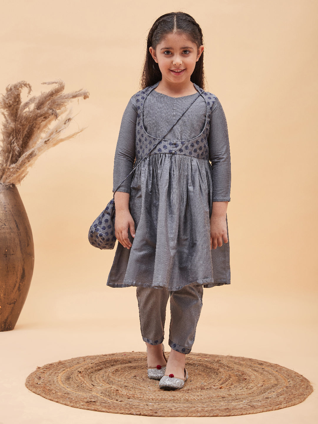 VASTRAMAY Girls Grey Anarkali Kurta Pyjama Set With Potli Bag