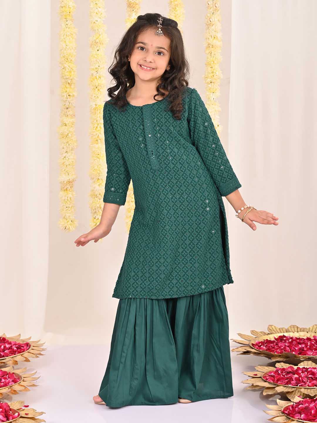 VASTRAMAY Girls' Green Embellished Kurta Palazzo Set