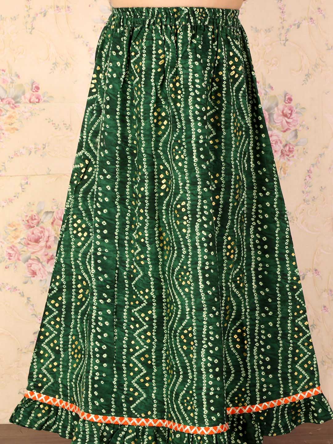 VASTRAMAY Girl's Green Bandhani Top And Long Skirt Set