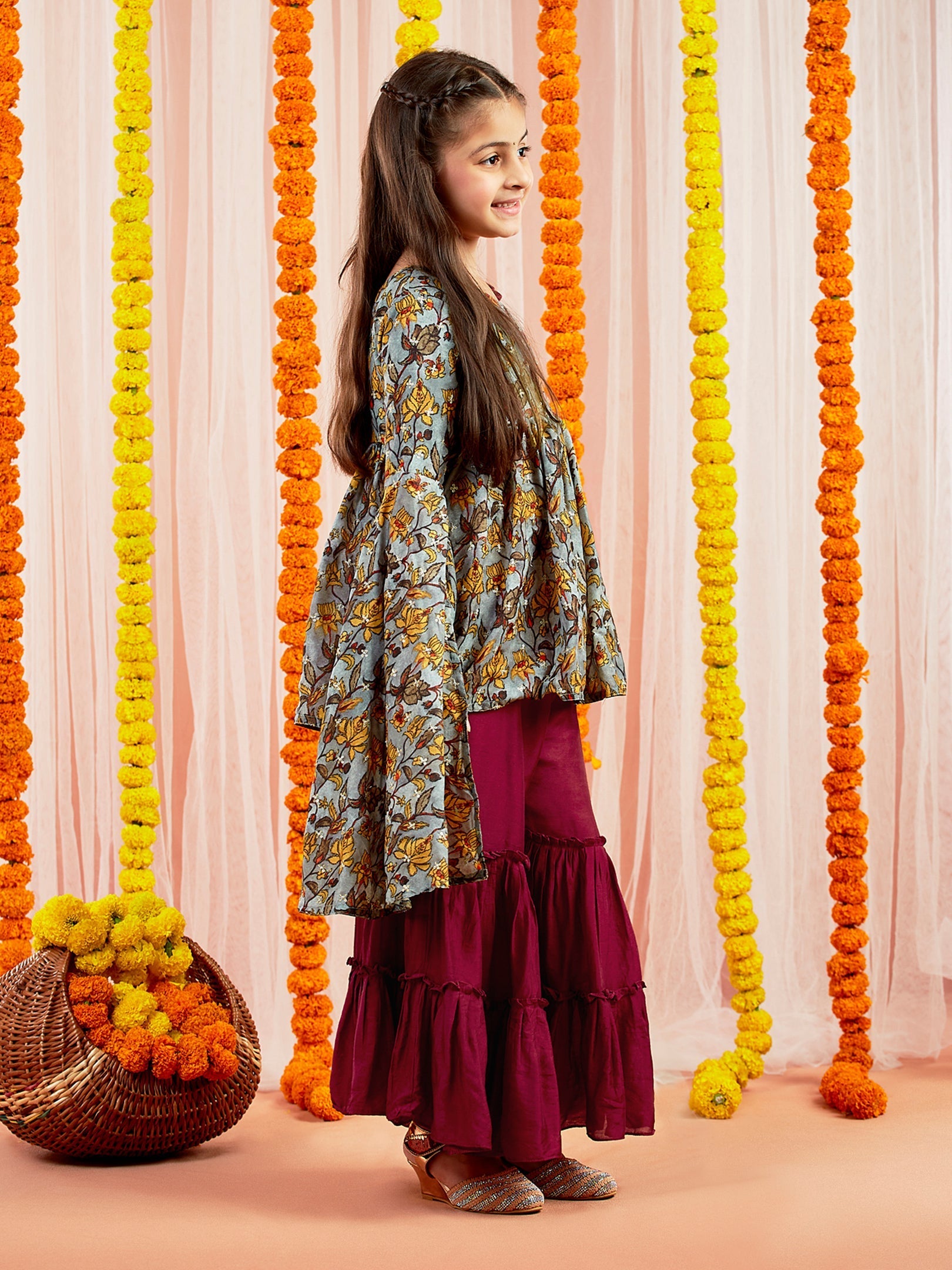 VASTRAMAY Girls' Grey Printed Tunic With Palazzo Set - qivii