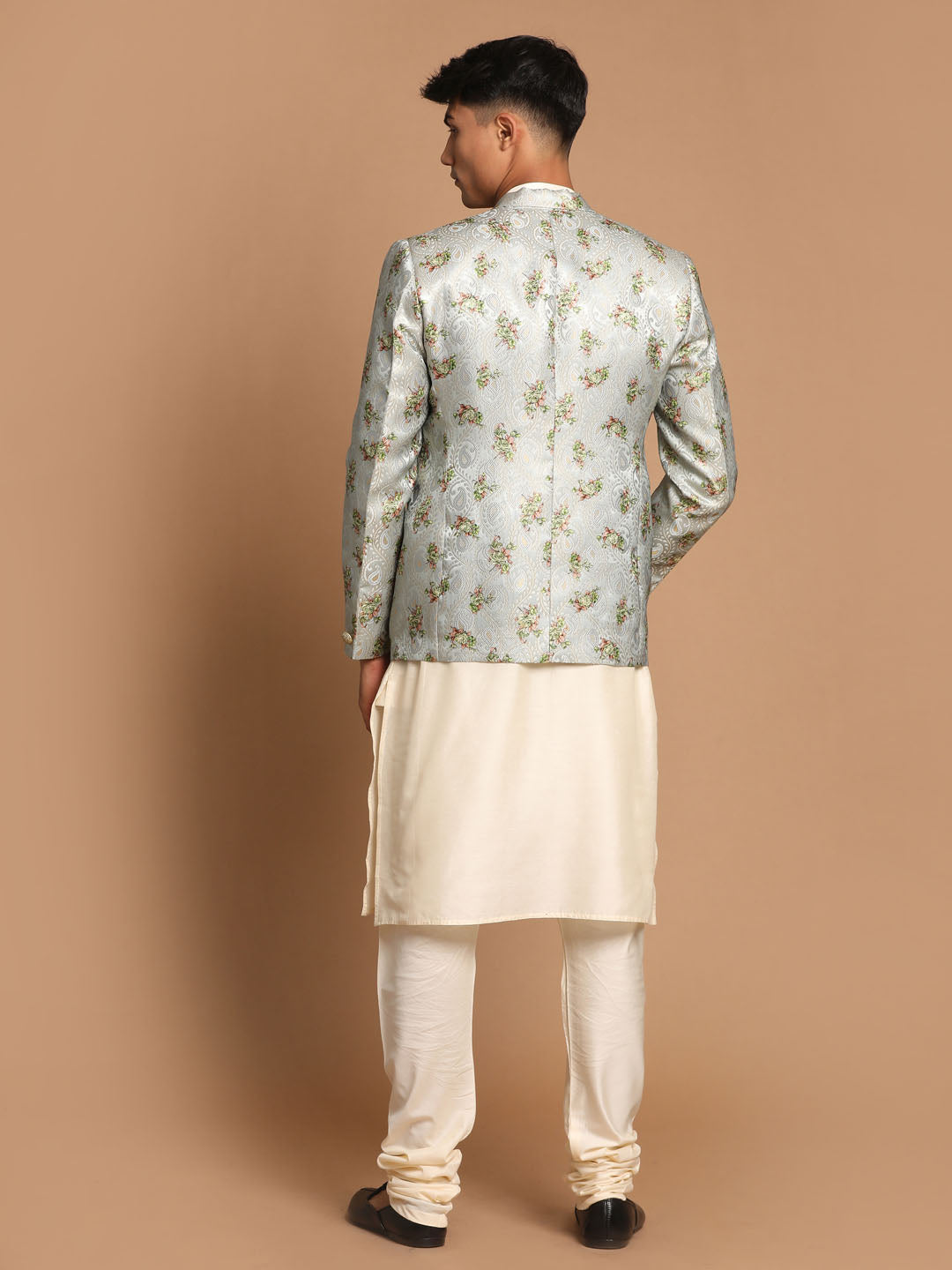 VASTRAMAY Men's Light Green Woven Blazer And Cream Solid Kurta With Pajama Set