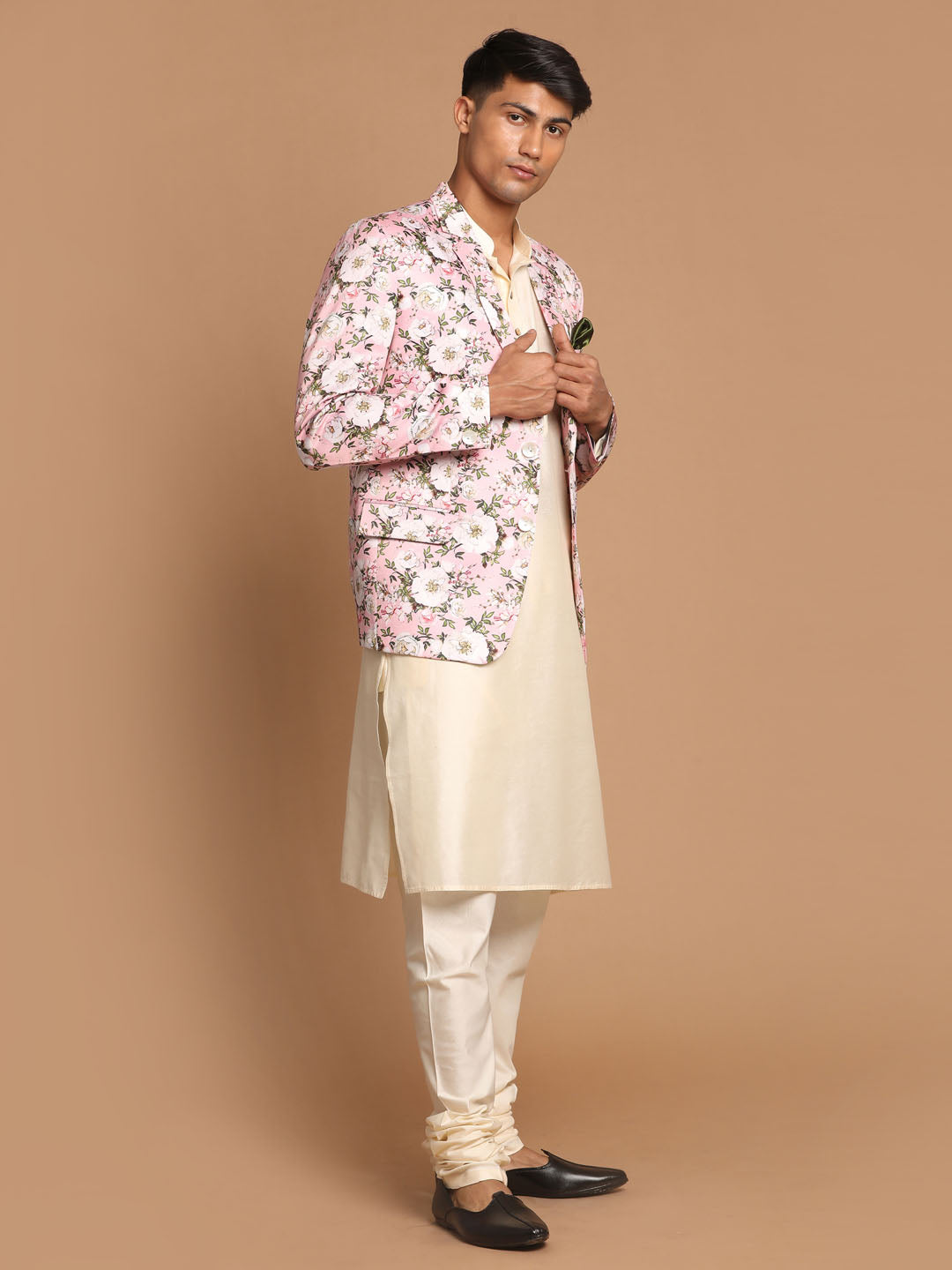 VASTRAMAY Men's Pink Floral Print Blazer And Cream Solid Kurta With Pajama Set