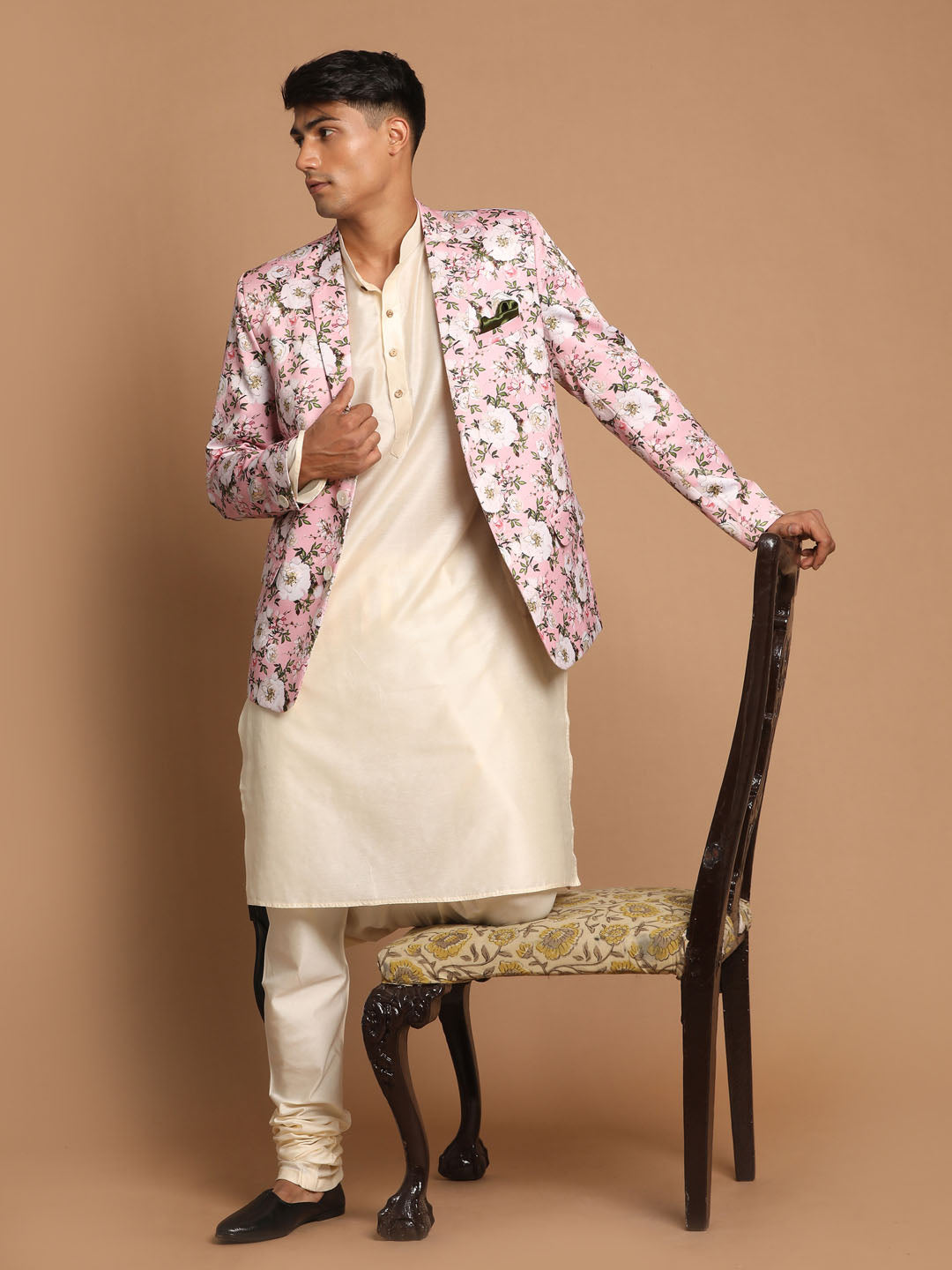 VASTRAMAY Men's Pink Floral Print Blazer And Cream Solid Kurta With Pajama Set