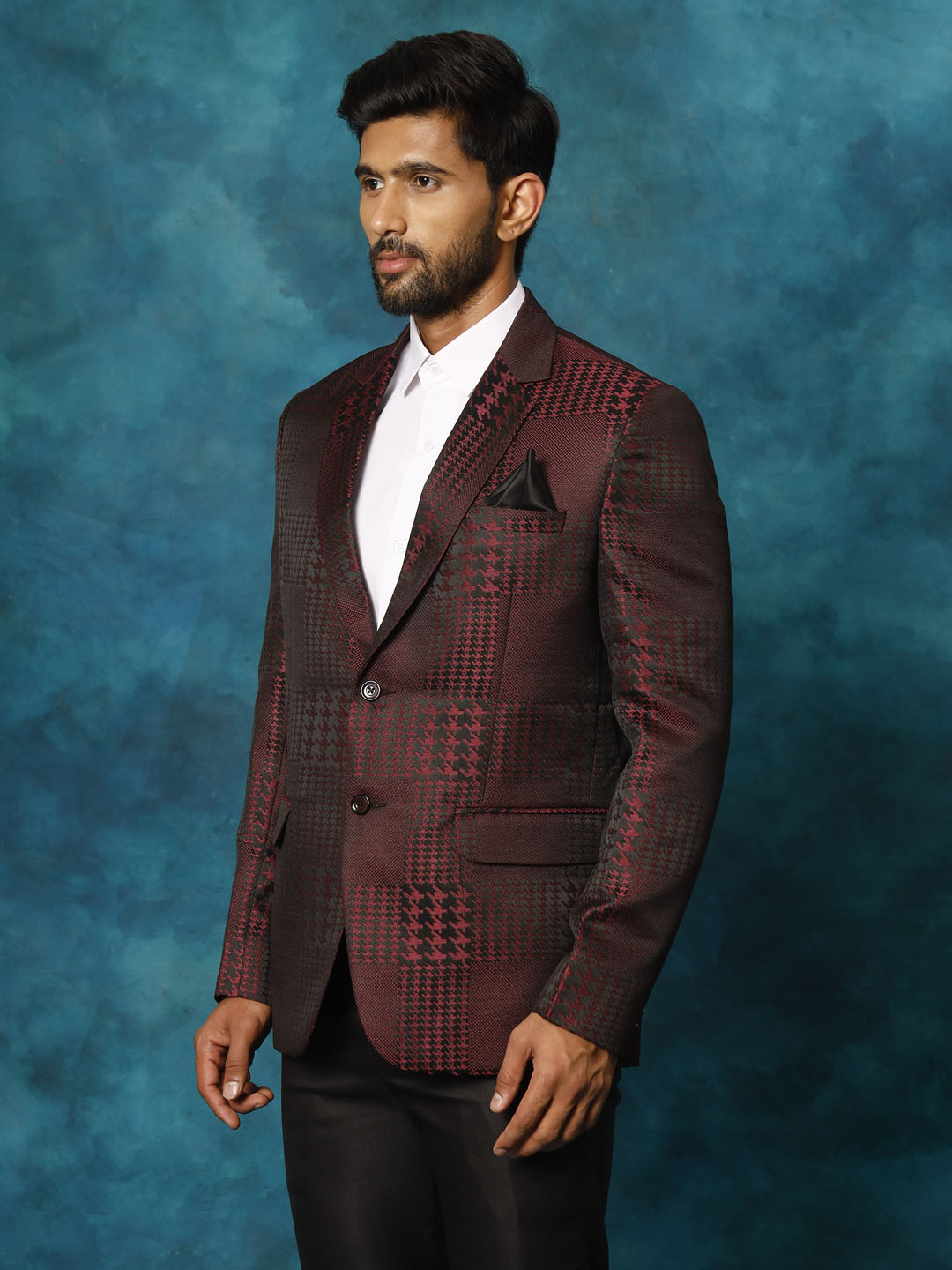 VASTRAMAY Men's Maroon Houndstooth Blazer