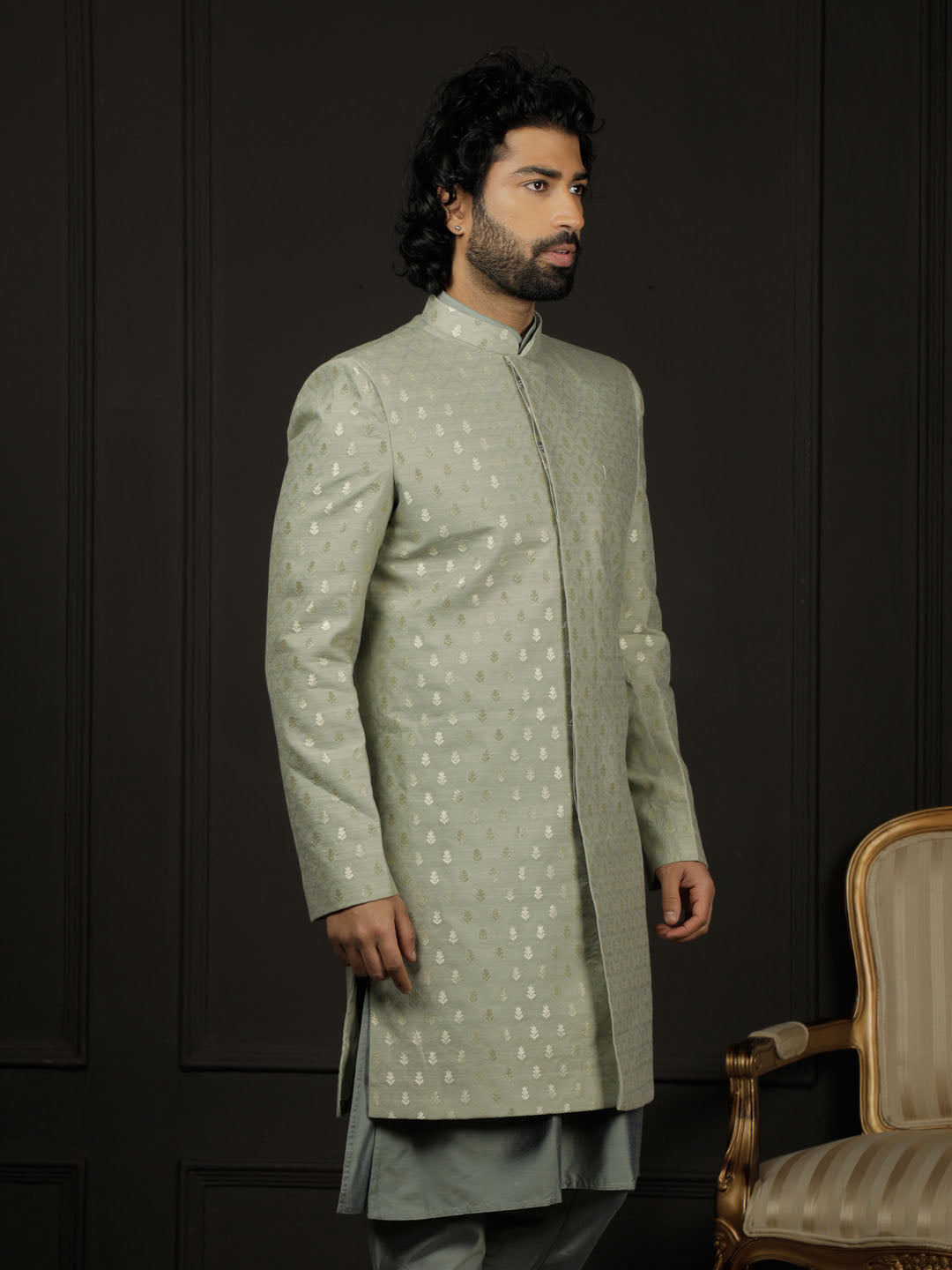 VASTRAMAY Men's Green Silk Blend Sherwani Only Top