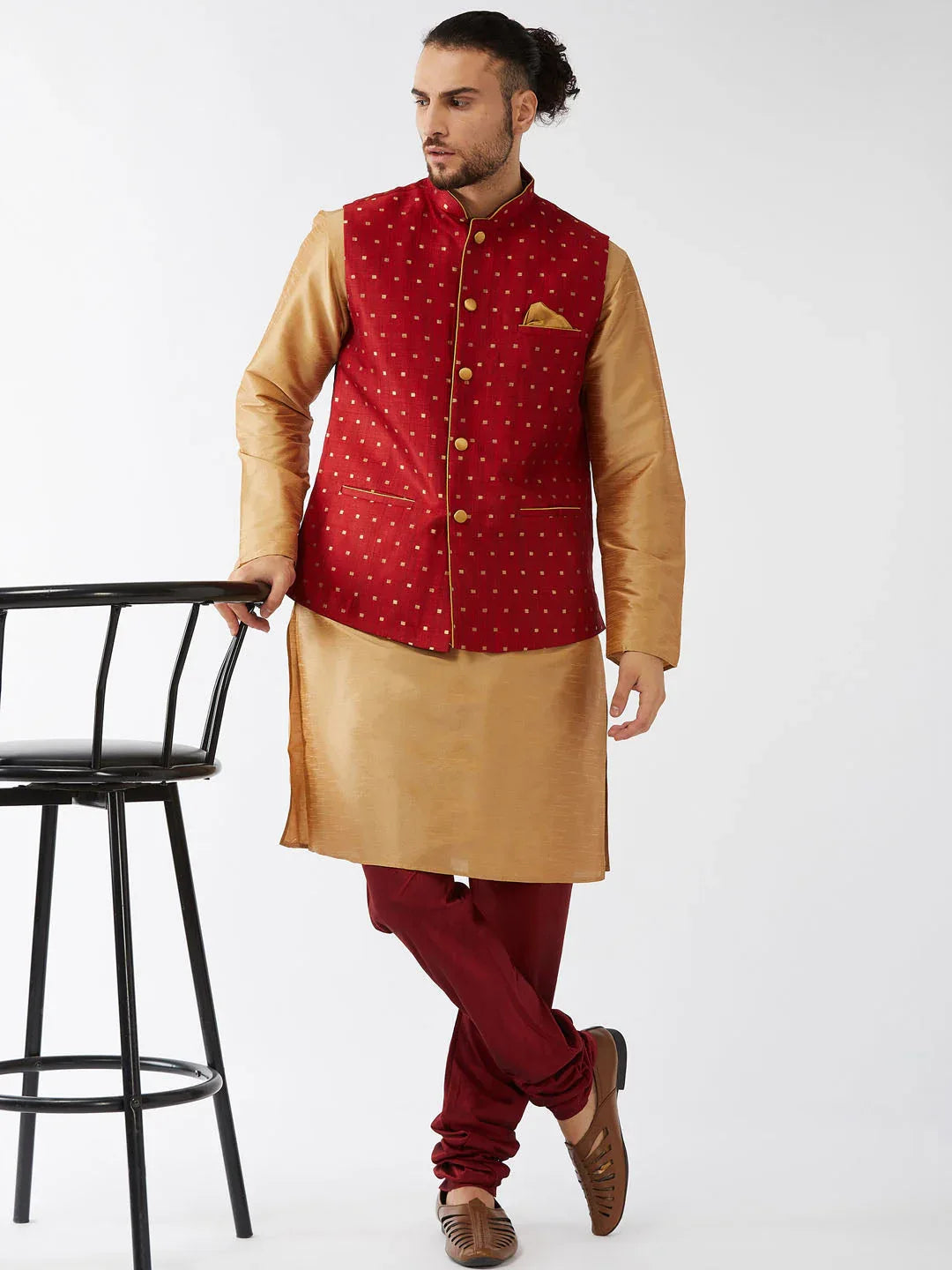 Men's Maroon Zari Weaved Jacket With Kurta Pyjama Set