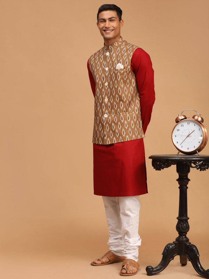 VASTRAMAY Men's Green Printed Cotton Nehru Jacket With Maroon Kurta And White Pyjama Set