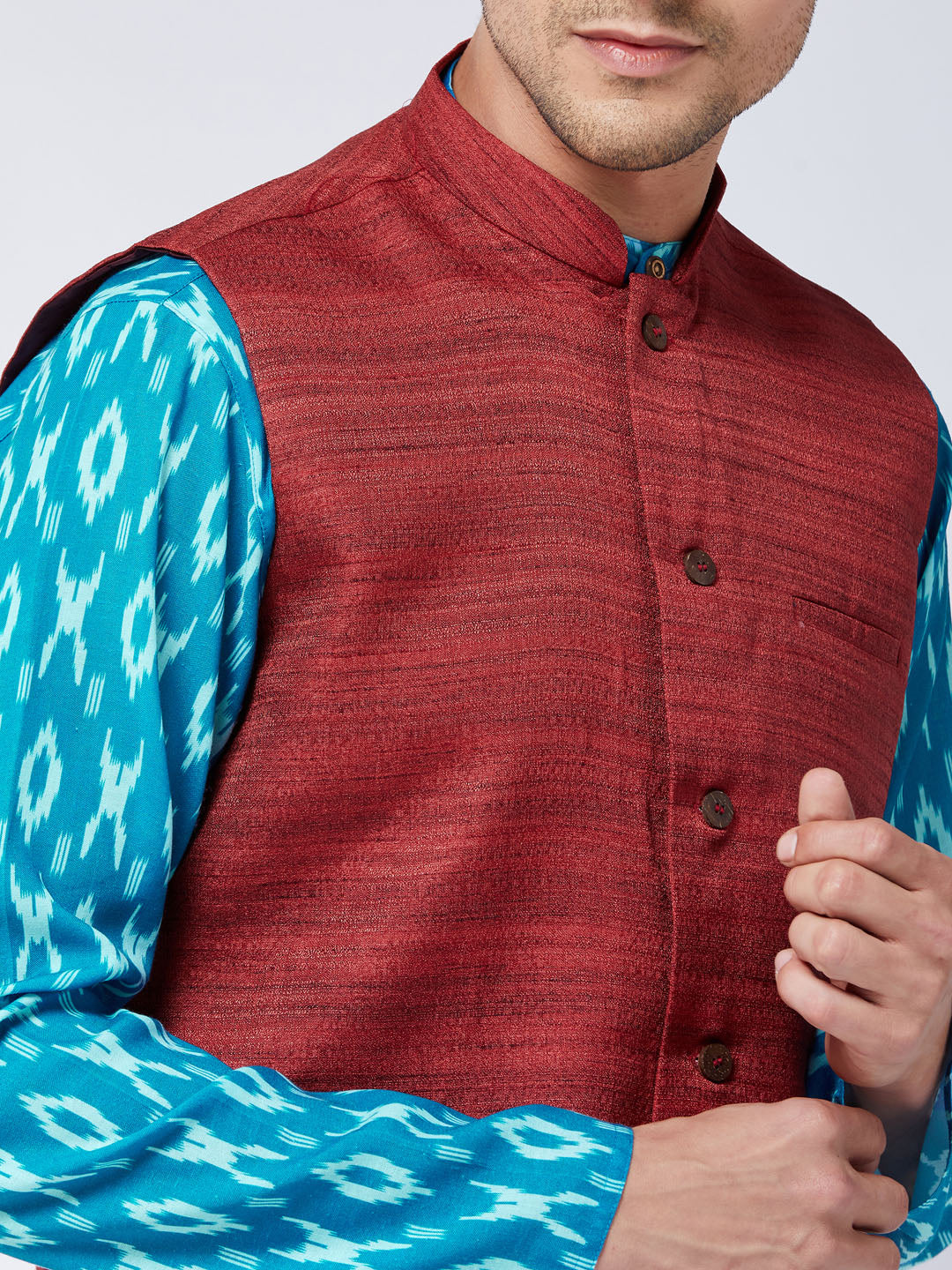 VASTRAMAY Men's Maroon Silk Blend Ethnic Jacket With Turquoise And White Kurta Pyjama Set