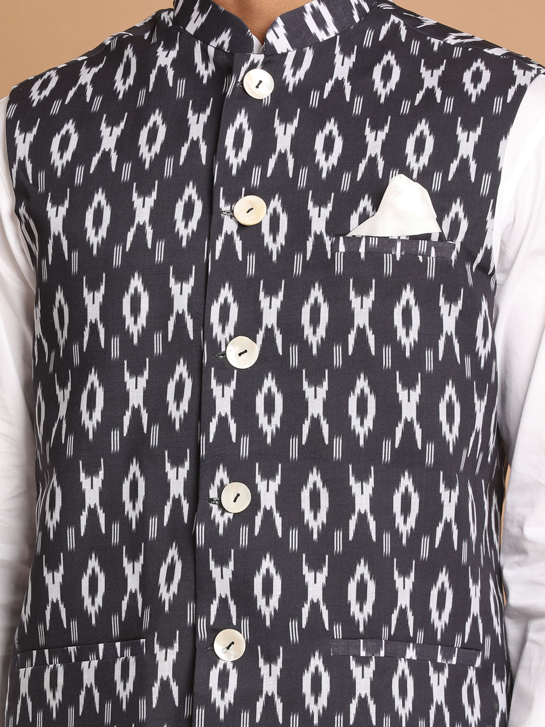 VASTRAMAY Men's Black and white printed Nehru jacket With White Kurta Pyjama