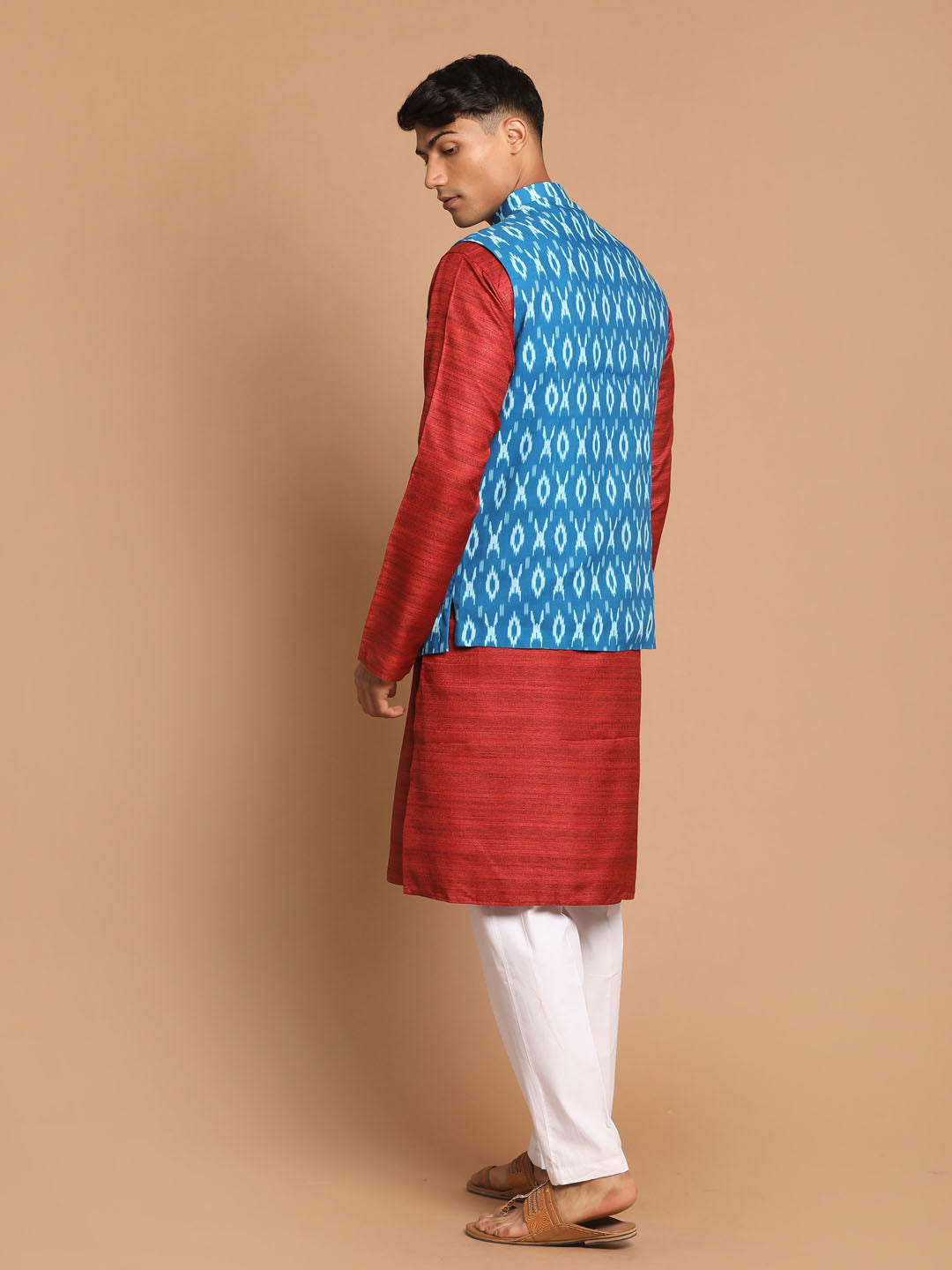 VASTRAMAY Men's Turquoise Cotton Nehru Jacket  With Maroon Kurta And Pyjama Set