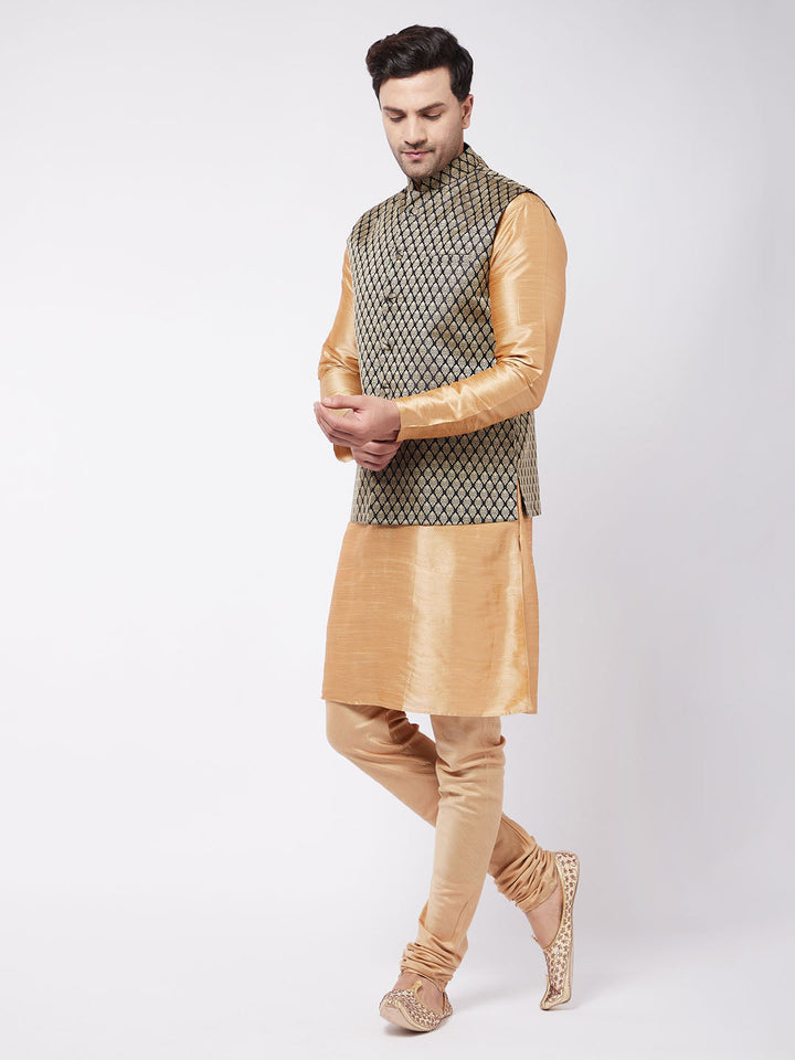 VM BY VASTRAMAY Men's Rose Gold Silk Blend Kurta And Pyjama With Black Woven Nehru Jacket