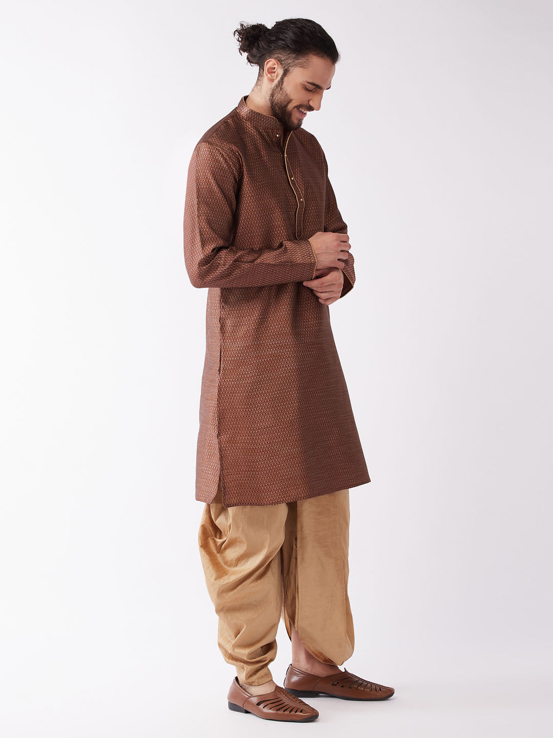 VM By VASTRAMAY Men's Maroon And Rose Gold Silk Blend Kurta And Dhoti Set