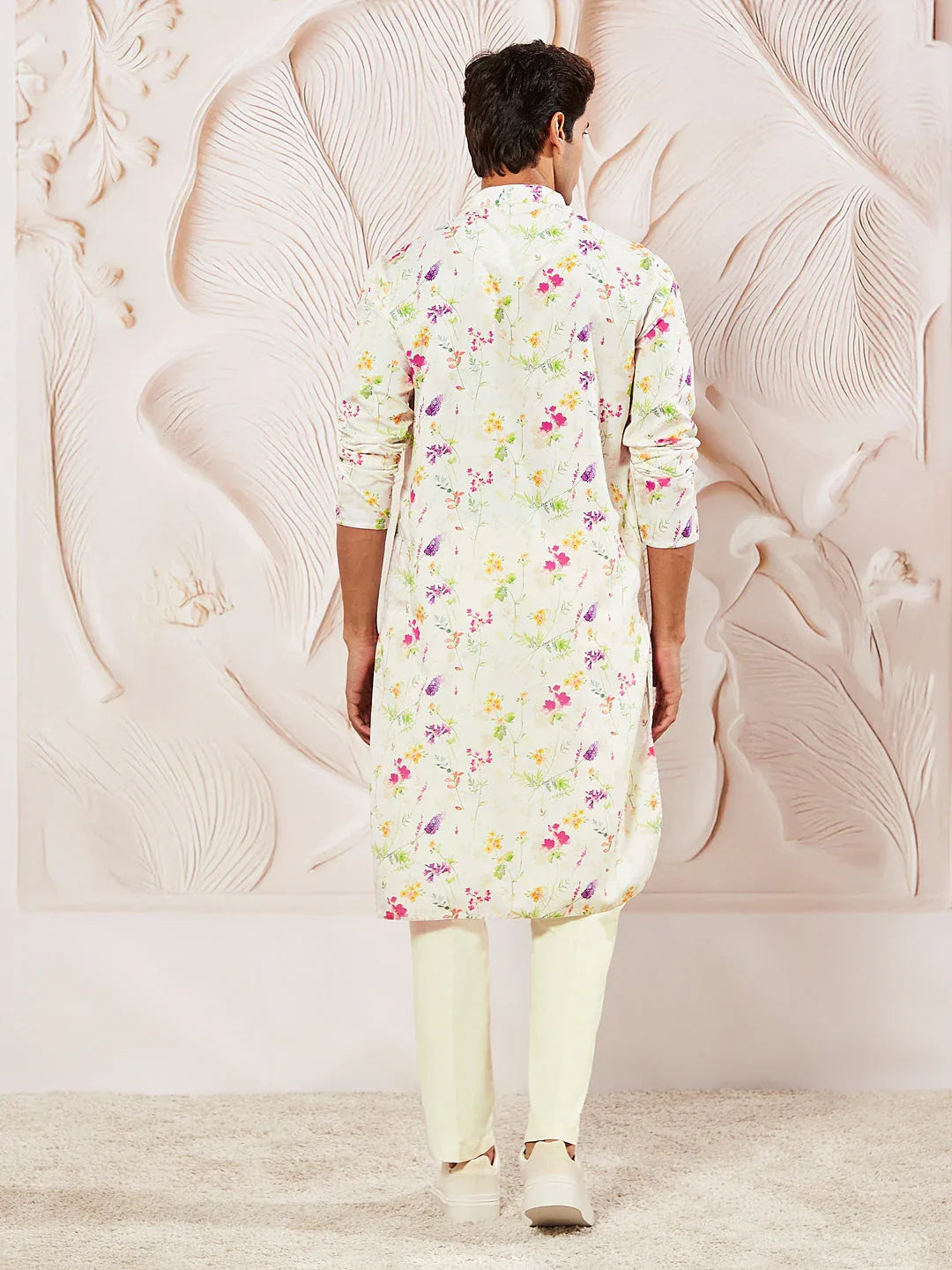 Men's Cream Cotton Blend Kurta And Pyjama Set