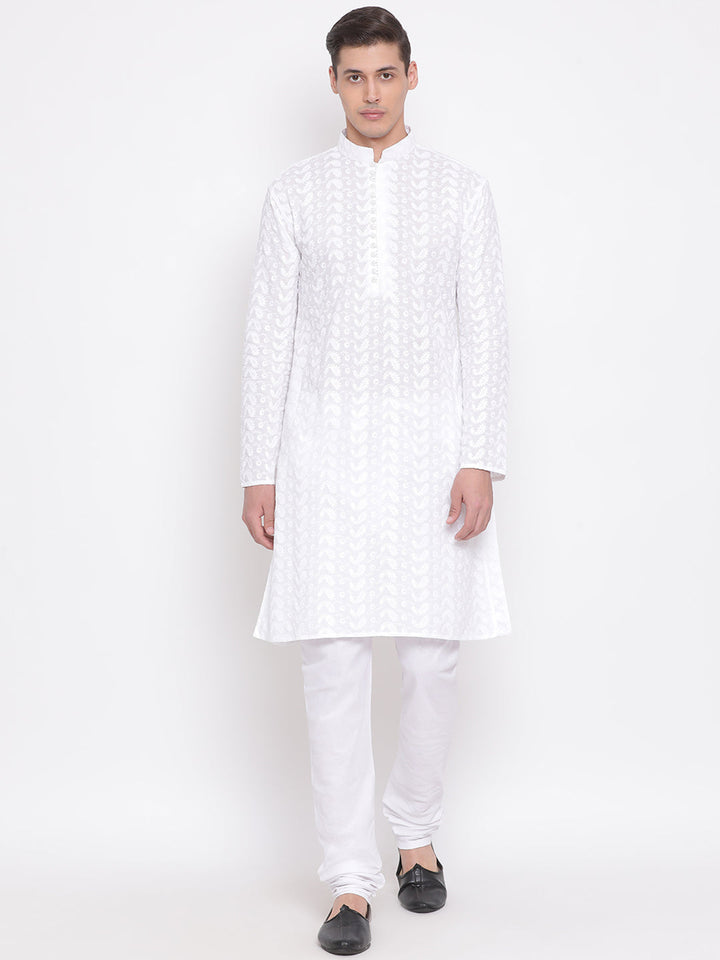 VASTRAMAY White Pure Cotton Chikankari Kurta Pyjama Baap Beta Set