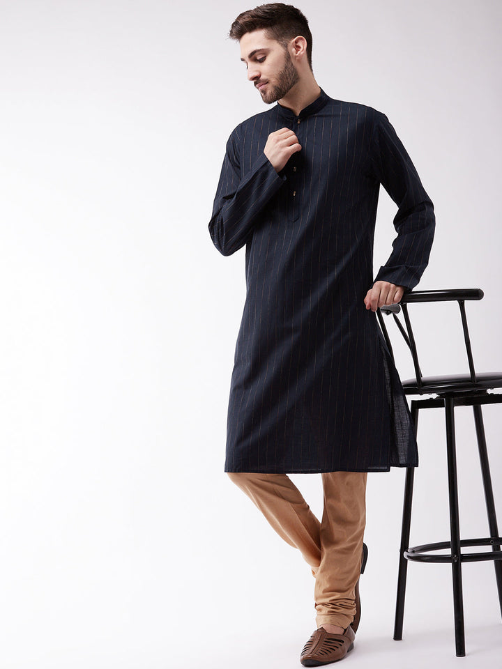 VASTRAMAY Men's Navy Blue Cotton Blend Kurta