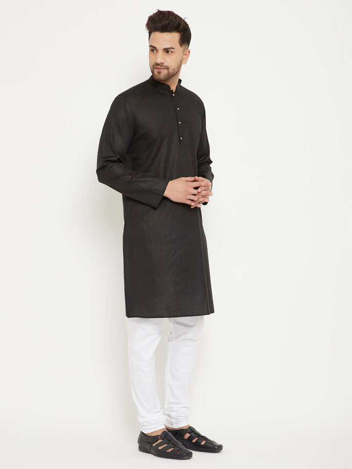 VM BY Vastramay Men's Black And White Cotton Blend Kurta Pyjama Set